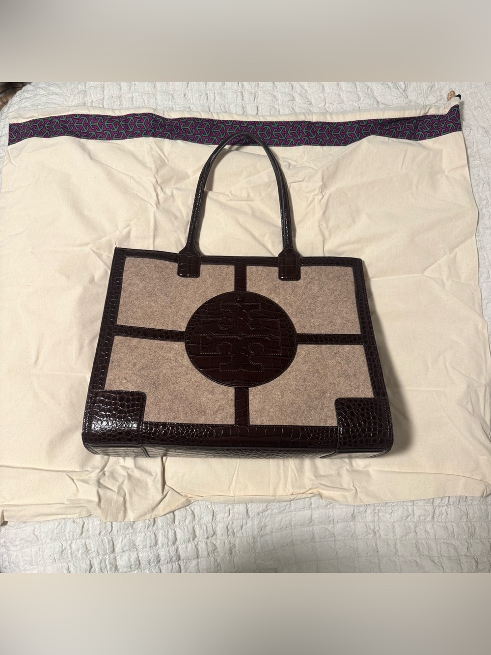 Tory Burch Ella Felt Quadrant Tote NWOT - Picture 13 of 16